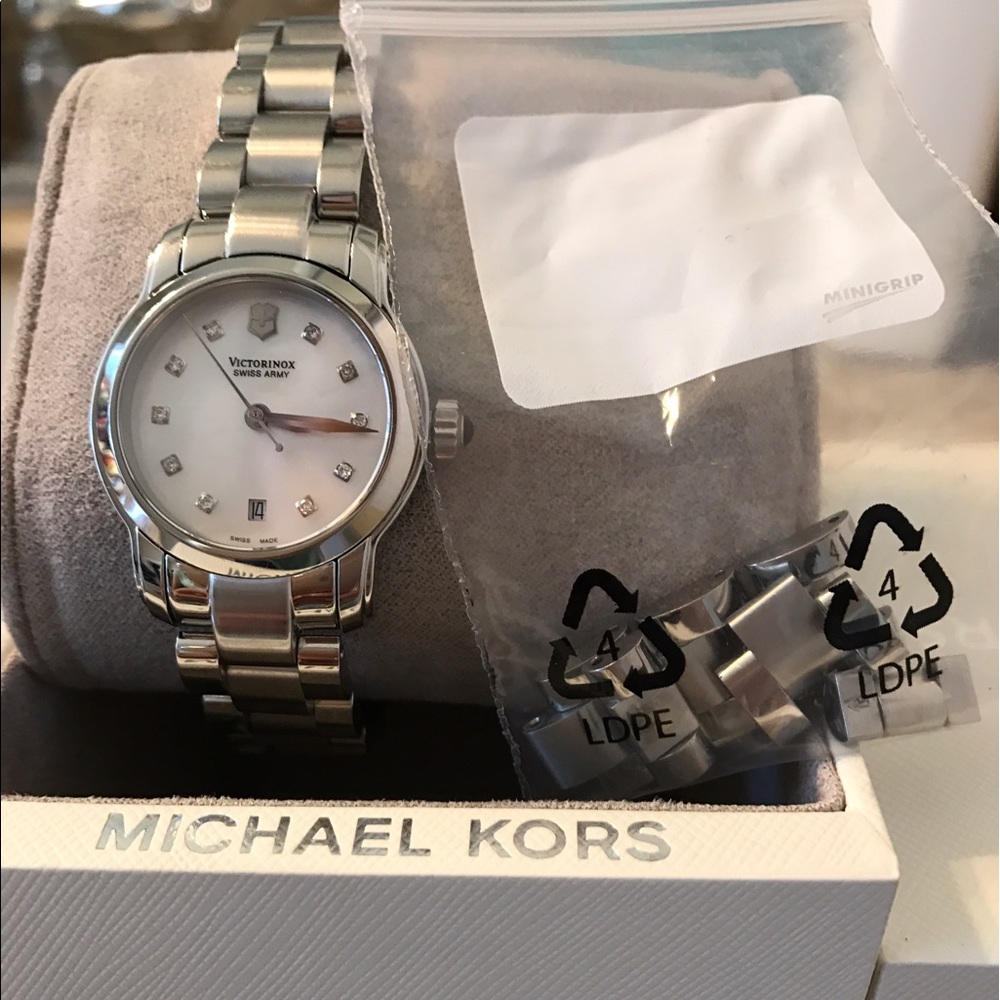 COPY - Swiss Army diamond vivante women watch